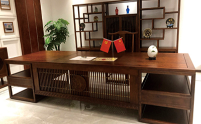 經(jīng)理臺(tái)QBT-15